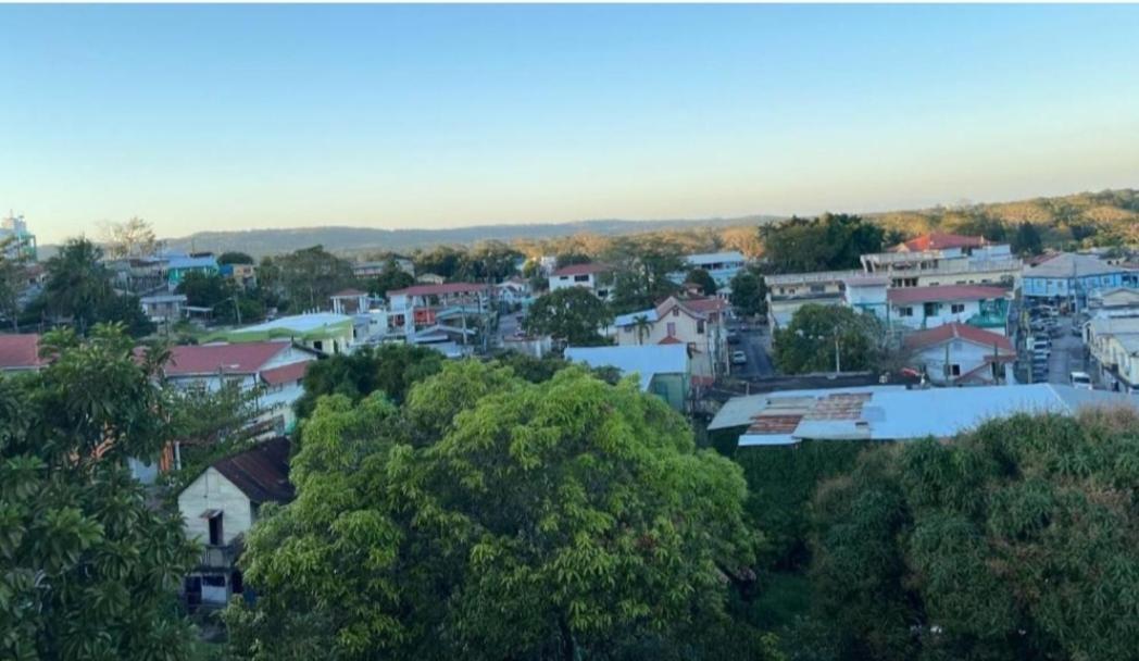 Arnold'S Guest House San Ignacio Buitenkant foto